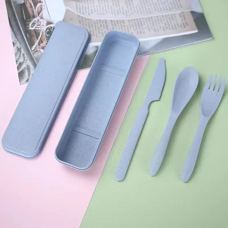 Couverts plastique en paille de ble biodegradables EcoChic bleu