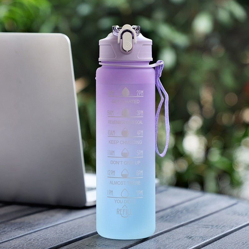 Gourde plastique 750 ml ecolight violet